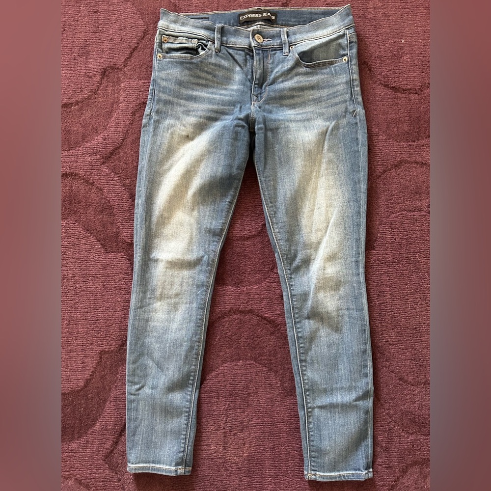 Express Mid Rise “Legging” Skinny Jeans